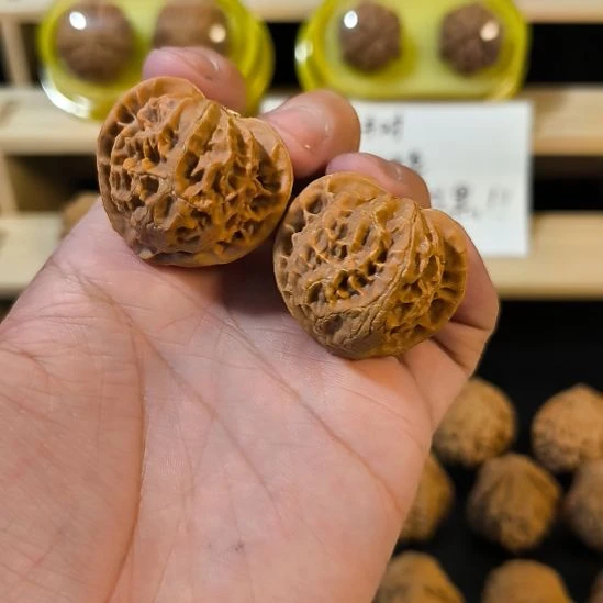 吊坠文玩核桃37宫灯有黄印