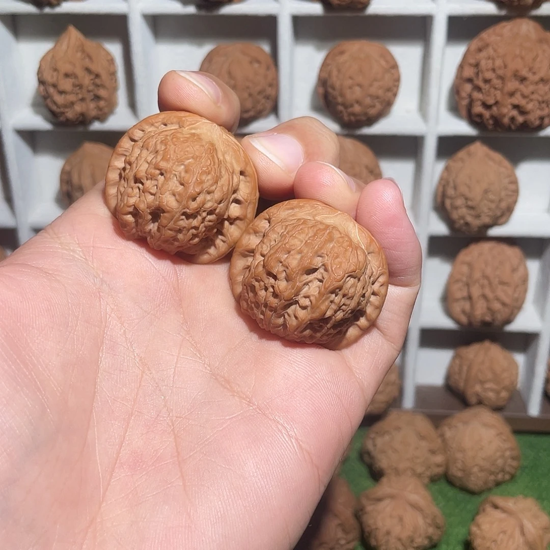 把件文玩核桃36全品血麒麟