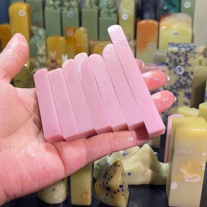 青田石印石立*111111111111