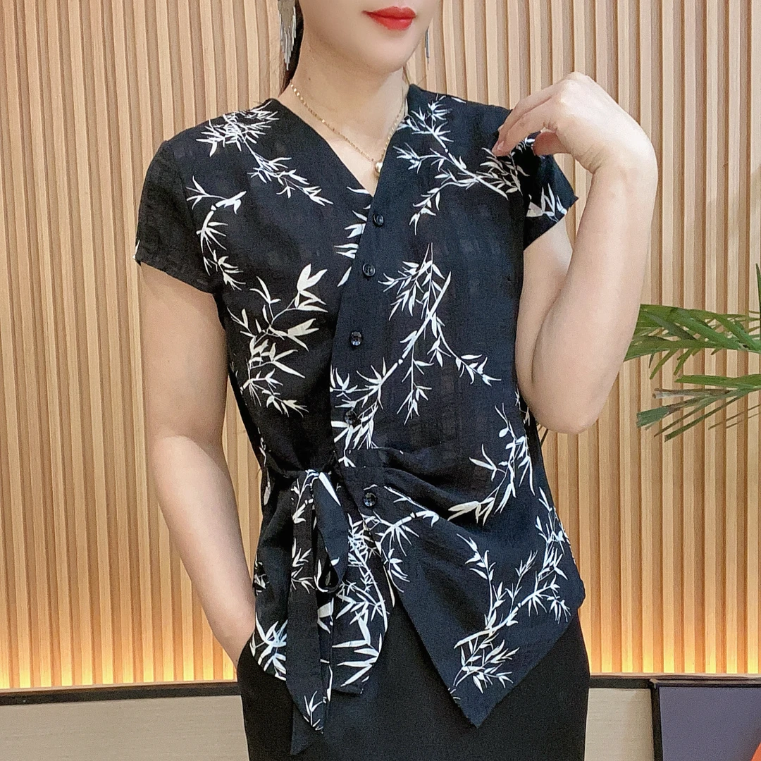 新款V领夏季薄款印花女百搭小衫时尚显瘦系带休闲上衣