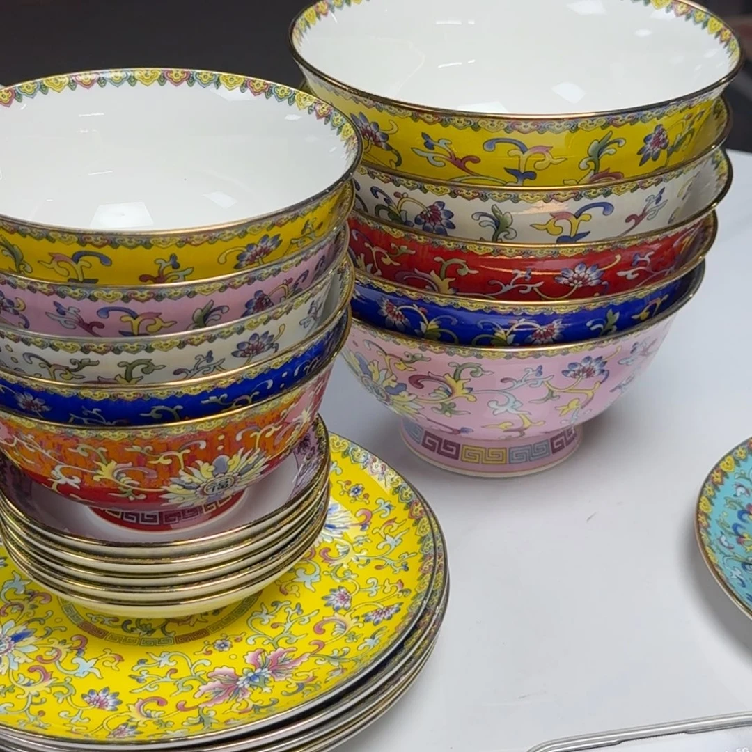 汪***人景德镇珐琅彩餐具