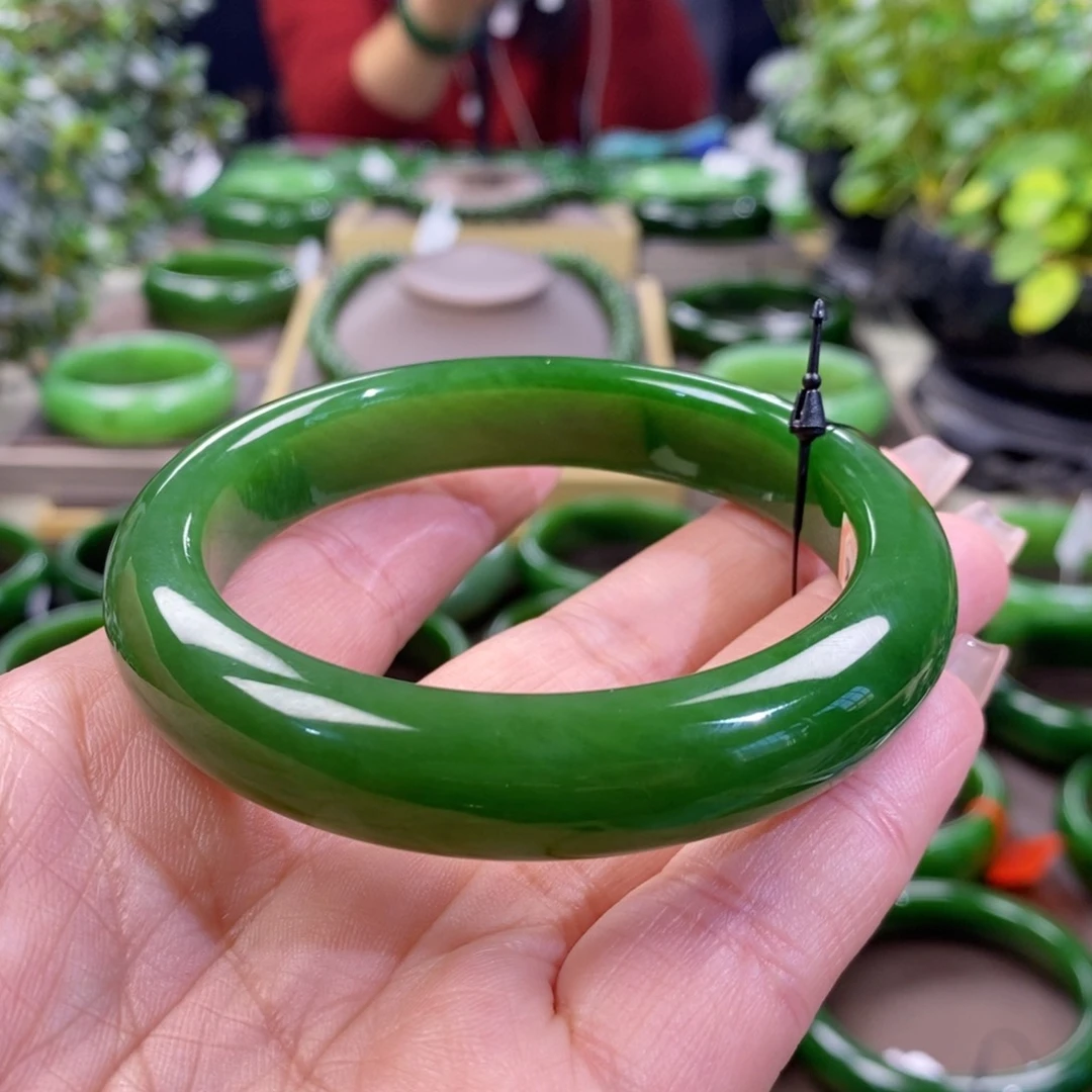 和田玉（碧玉）手镯未镶嵌