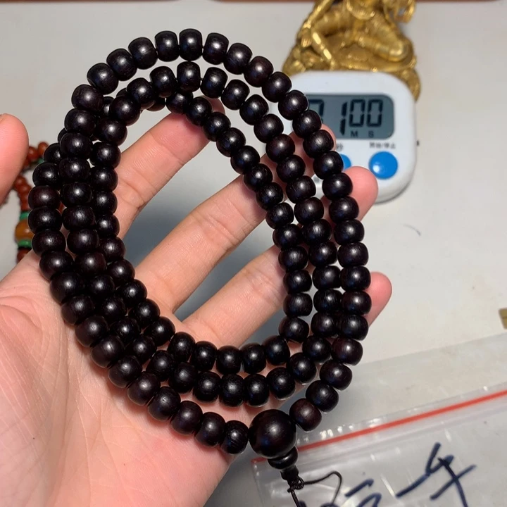泥塑白*飞1111111111111111