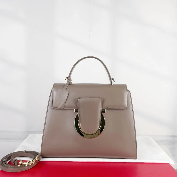 95新/菲拉格慕/C9208802549/[PY1128B0028]