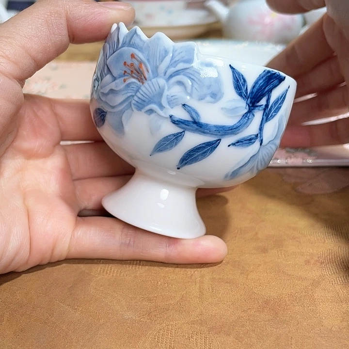 【闪购商品】雕刻玉兰高足茶杯哈哈哈哈哈