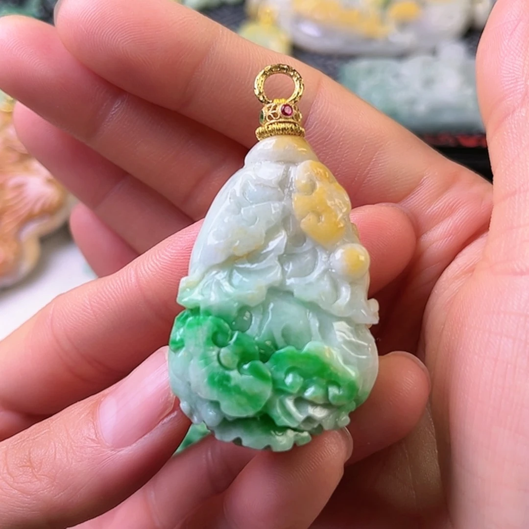 【闪购商品】翡翠颈饰未镶嵌挂件