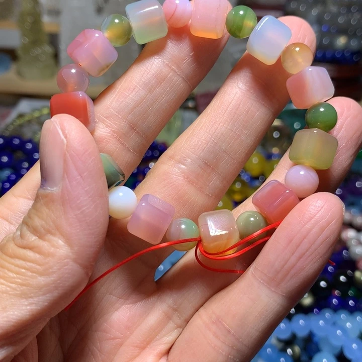 玛瑙/玉髓未镶嵌手链8mm左右方糖手串