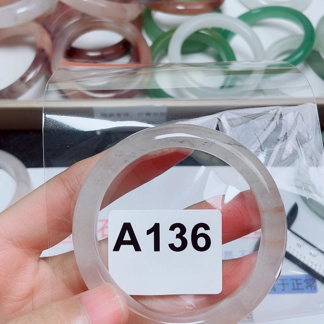 石英质玉未镶嵌手镯56.2