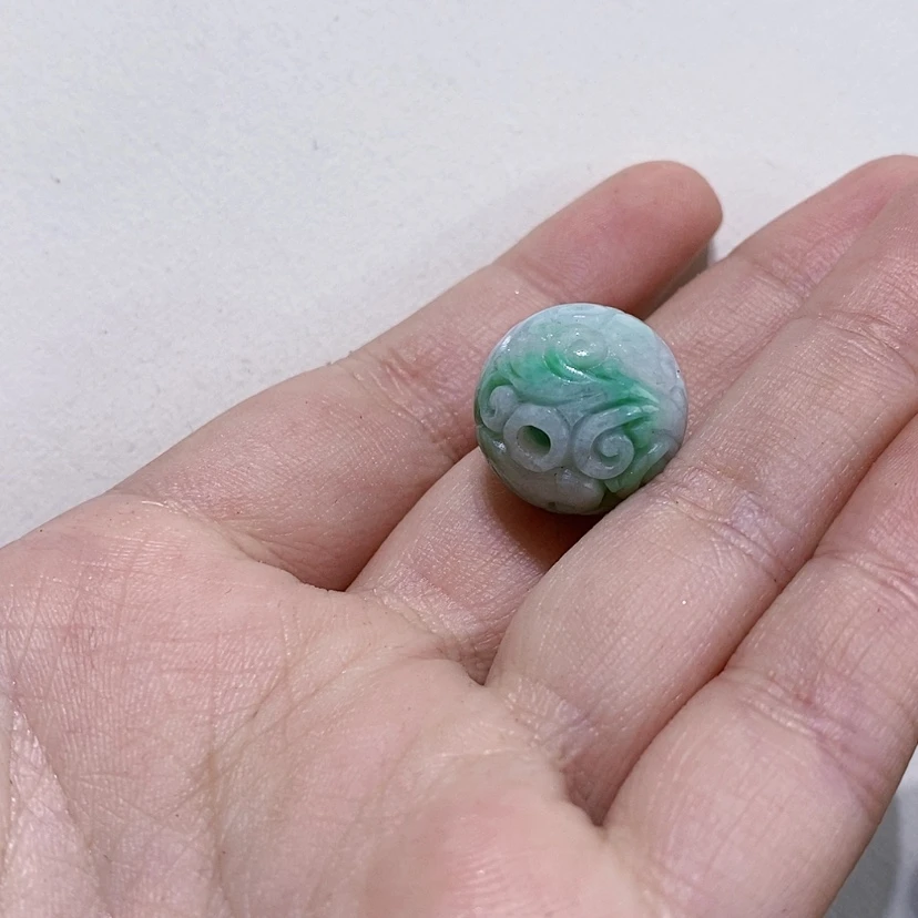 【闪购商品】翡翠未镶嵌颈饰