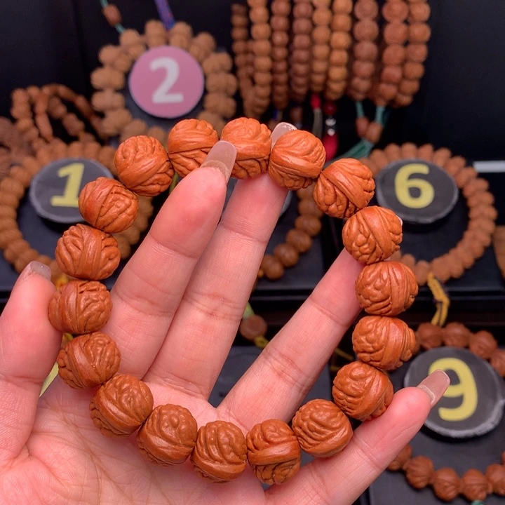 桃核吊坠?****?1.6野生红皮荔枝手串