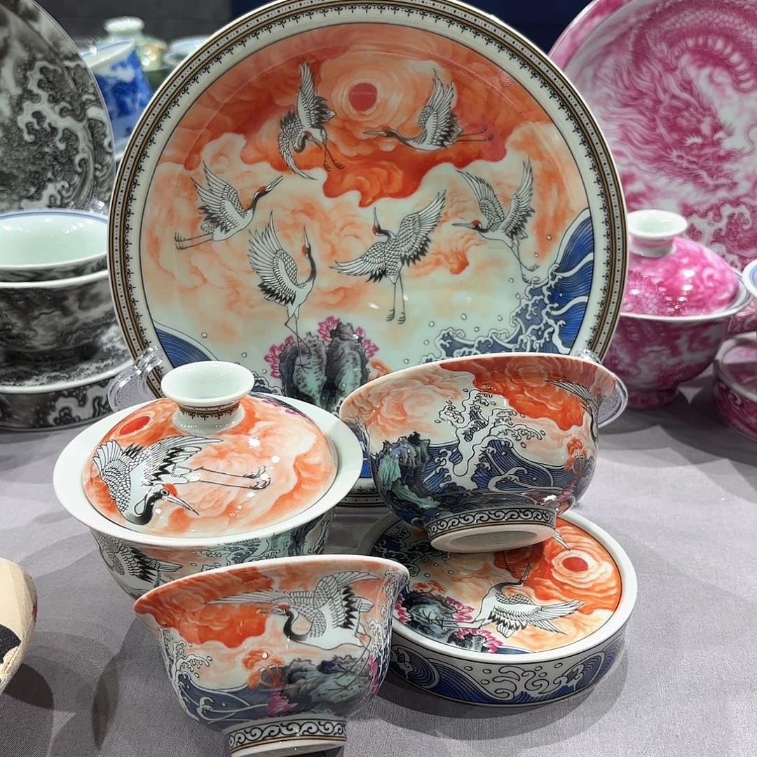 瓷片景德镇瓷器精品陈列