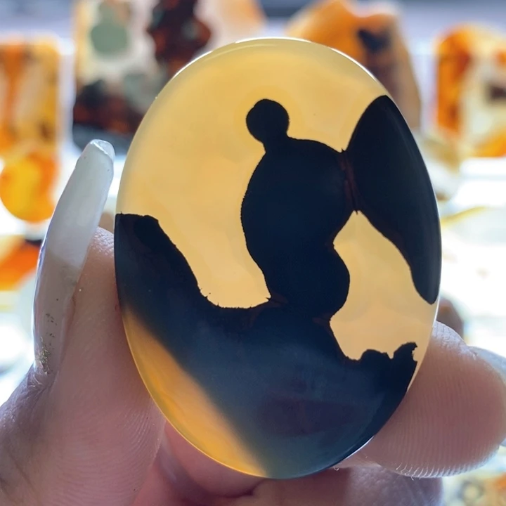 玛瑙/玉髓颈饰未镶嵌