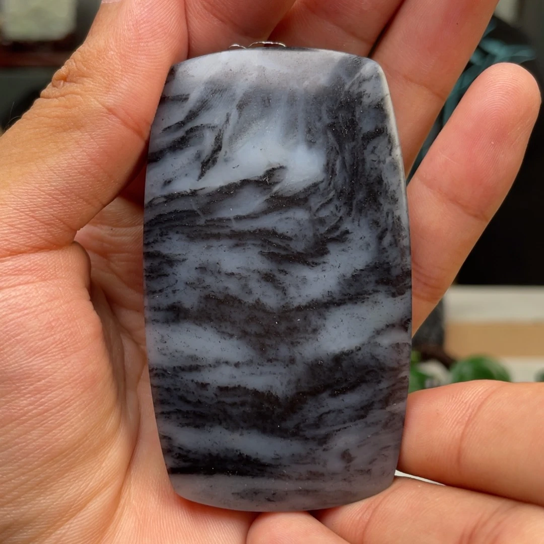 未镶嵌和田玉摆件