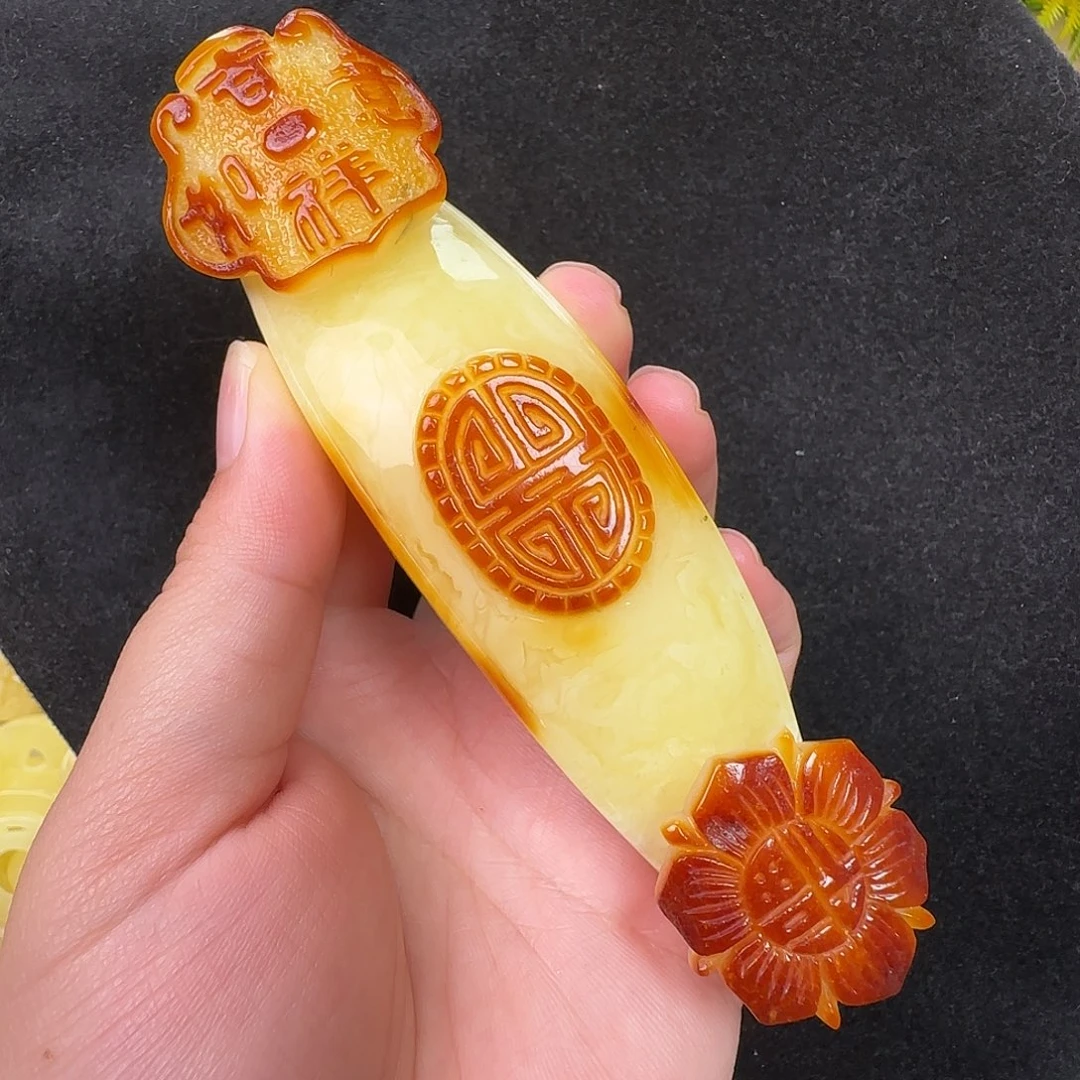 蜜蜡未镶嵌珠宝奇石微瑕