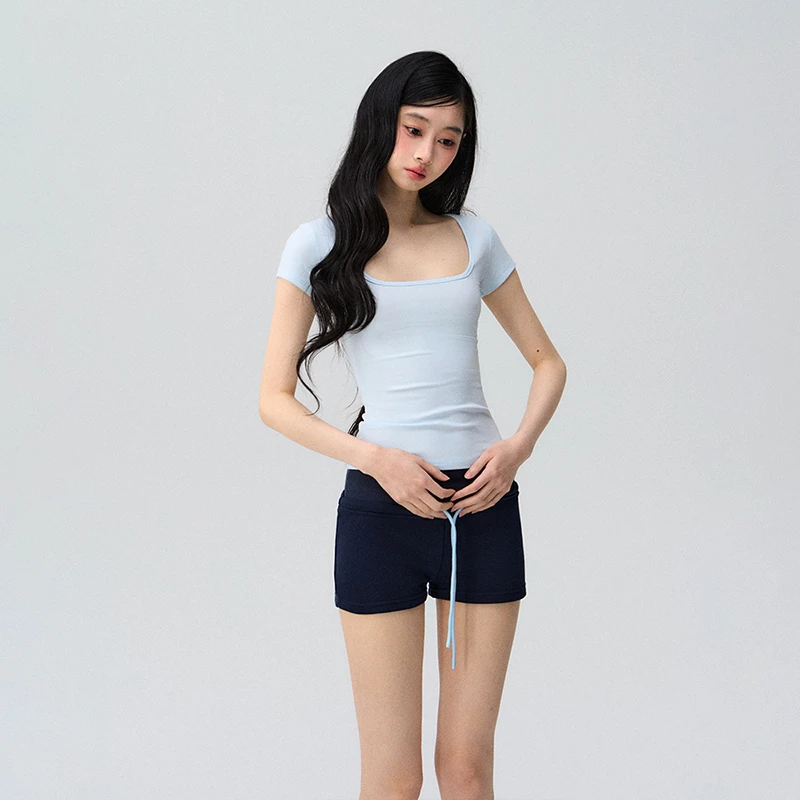 OIOI ESSE 简约纯色方领薄款短袖T恤女慵懒修身显瘦百搭上衣夏季