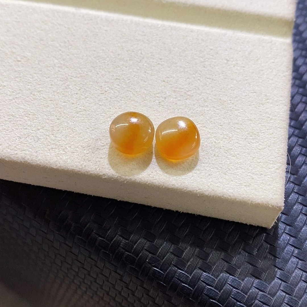 未镶嵌挂件翡翠一对