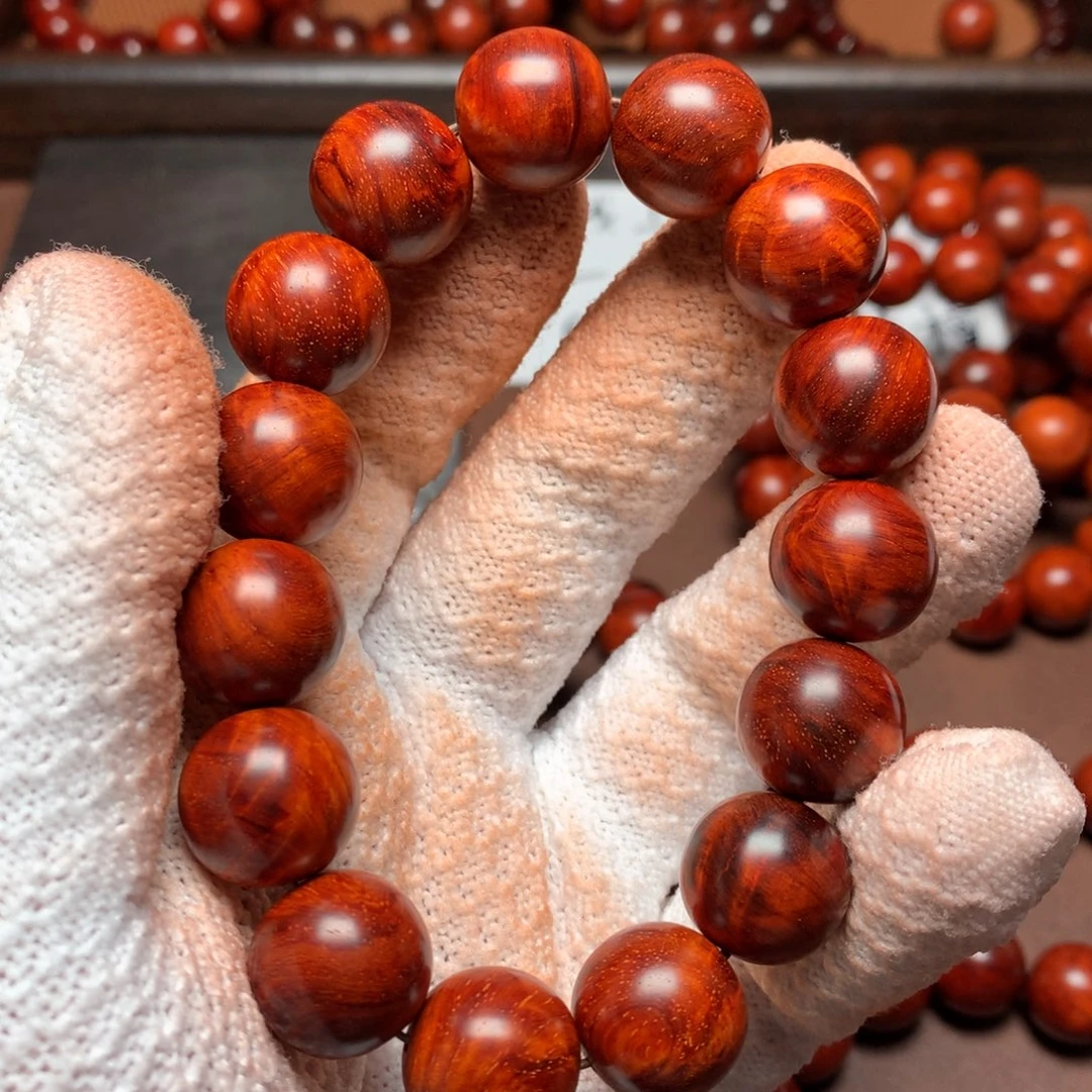 手串/手链小叶紫檀1.5*15颗 水波超顶泥 无胶无蜡原汁原味