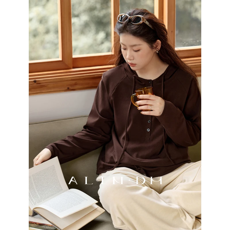 ALINDM【暖阳小时光】 大码微胖mm早秋叠穿连帽纽扣打底衫 AG7592