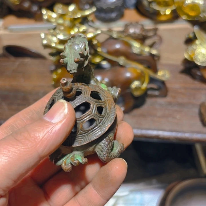 铜的。全清了。一件不留！不磨叽