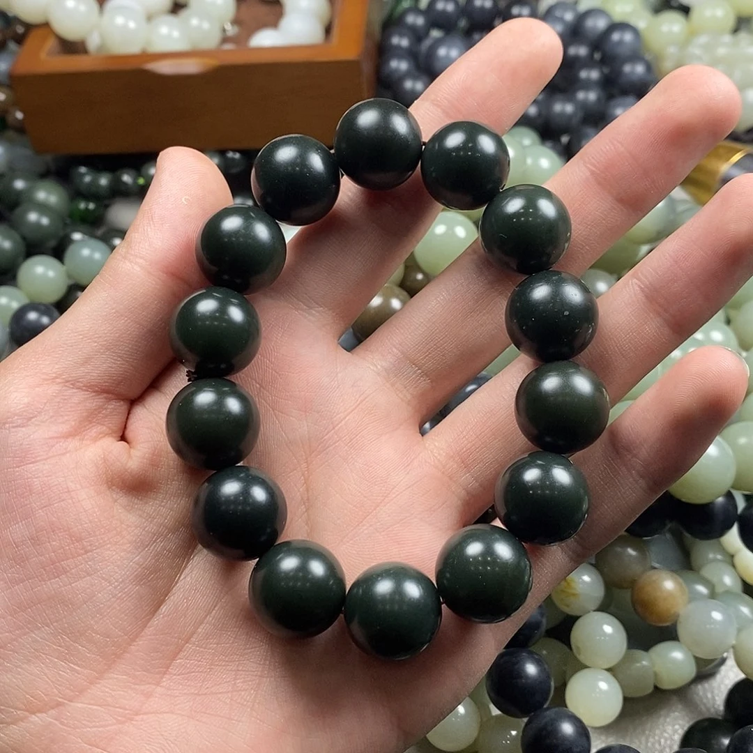 手串未镶嵌和田玉