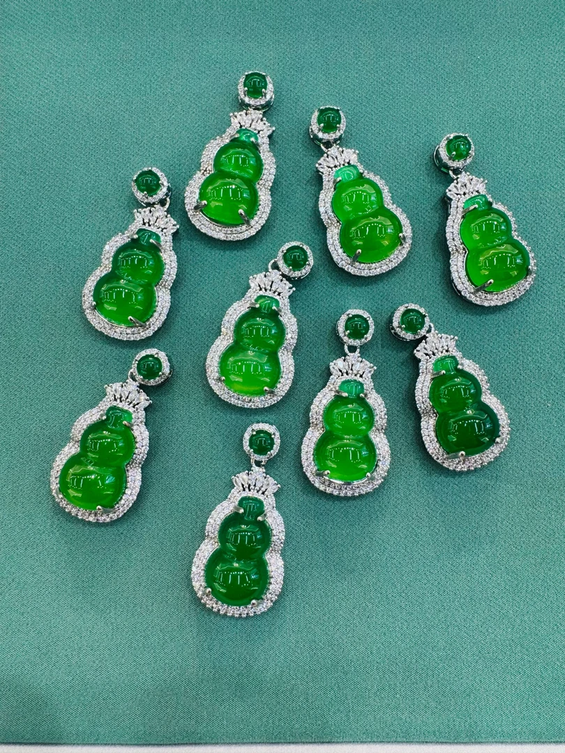 XL-605天然绿玉髓玛瑙吊坠葫芦挂件福禄寿