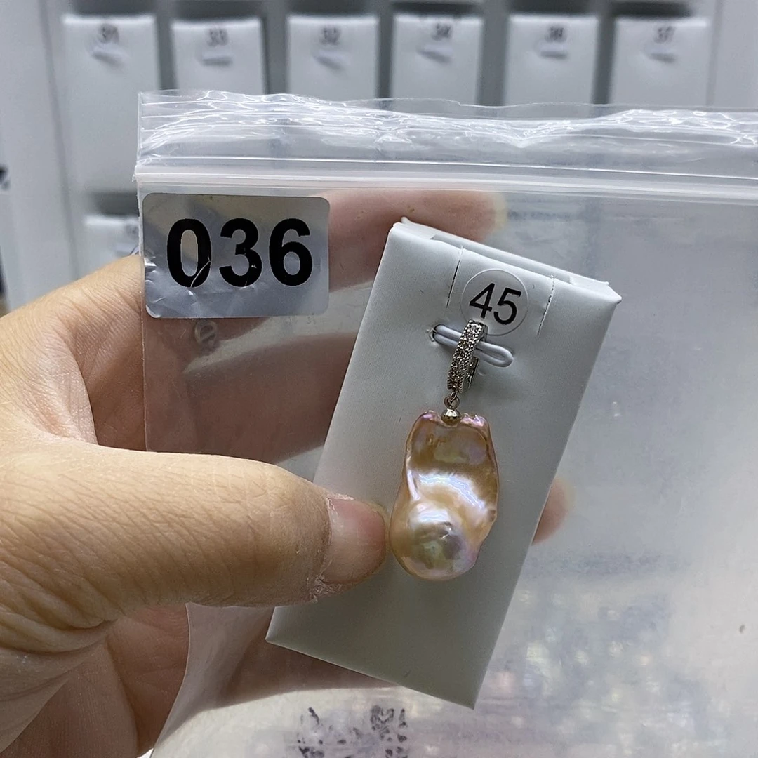 合金耳饰淡水珍珠