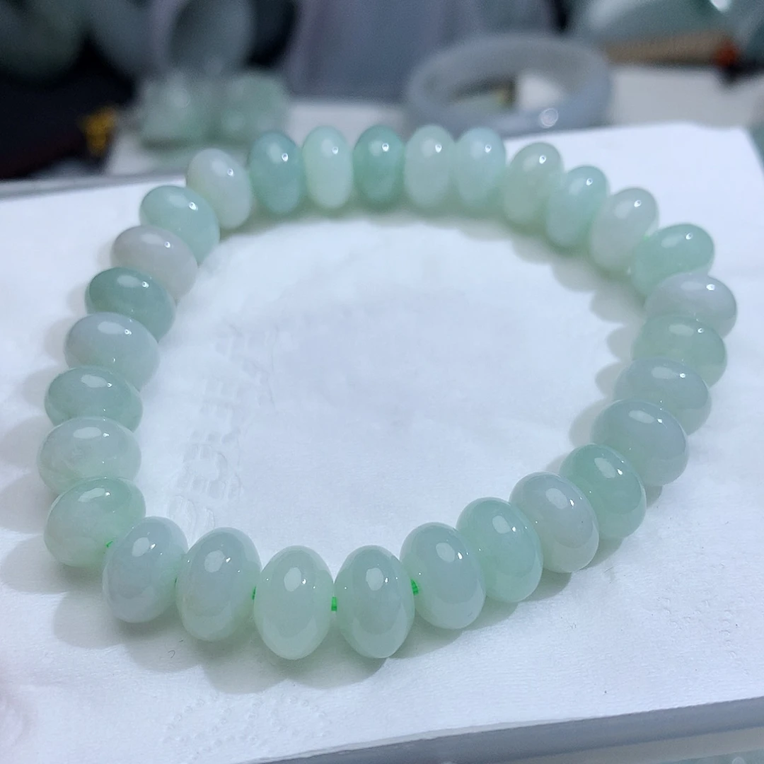 翡翠未镶嵌颈饰396