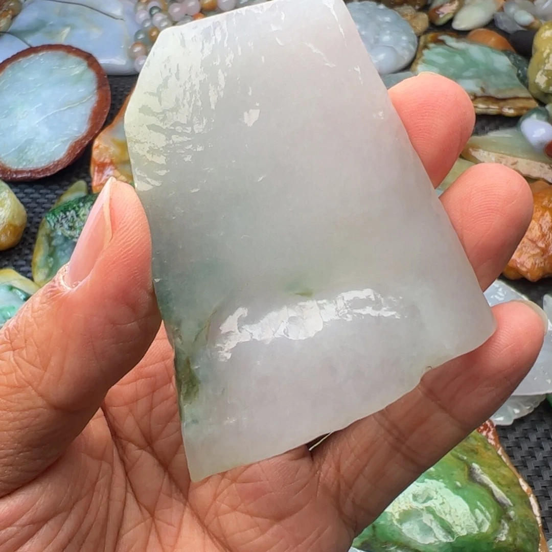 翡翠裸石缅甸翡翠