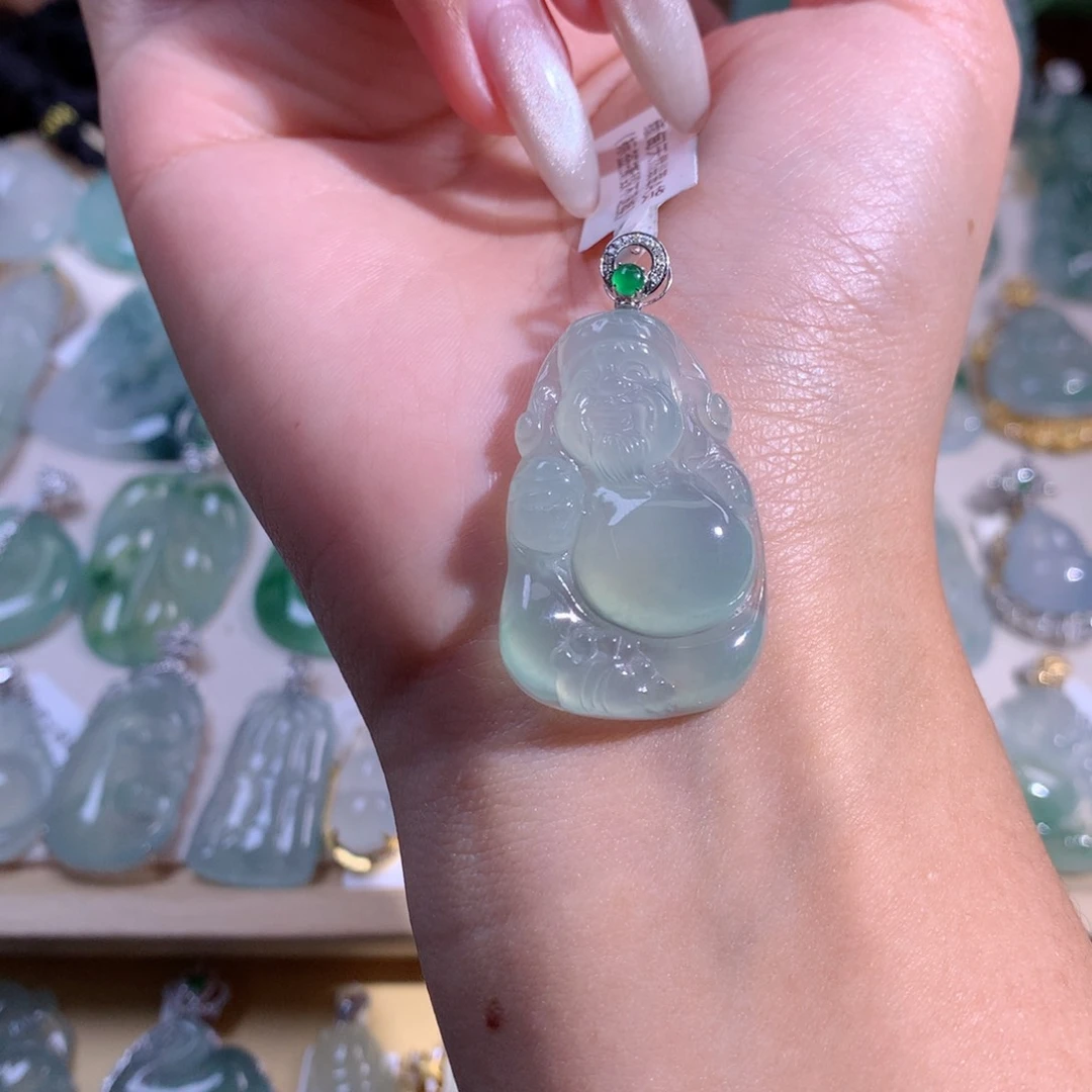 翡翠吊坠(不含链)18K金镶嵌