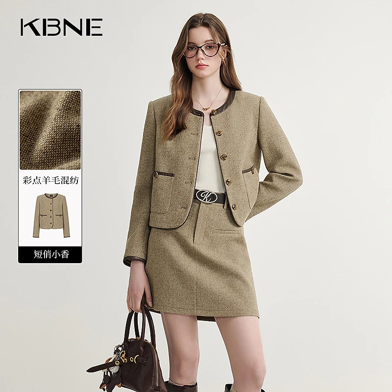 KBNE小香风外套女款爆款2025新款复古拼接设计感英伦风休闲外套女