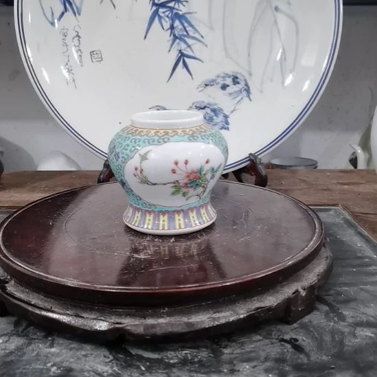 长***乐当代景德镇陶瓷工艺品