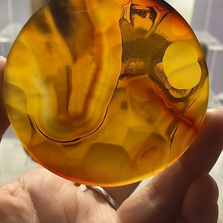 玛瑙/玉髓未镶嵌珠宝奇石