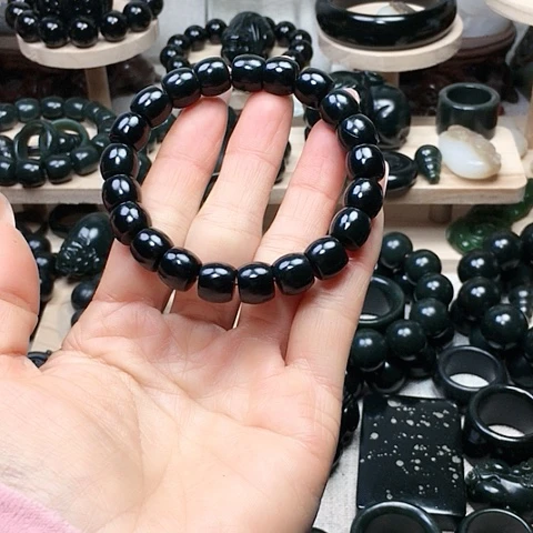 【闪购商品】未镶嵌手链和田玉