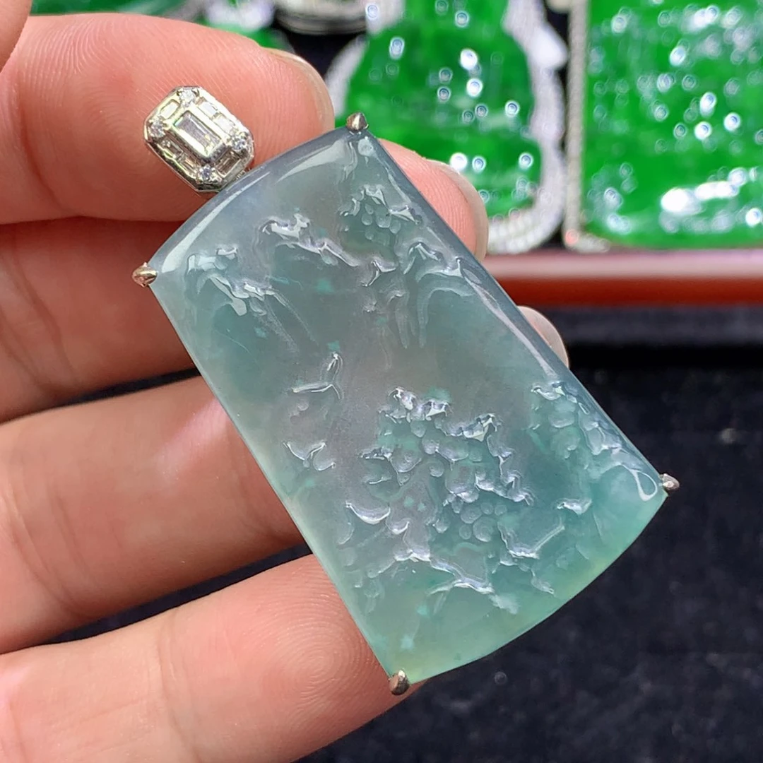 翡翠未镶嵌颈饰翡翠