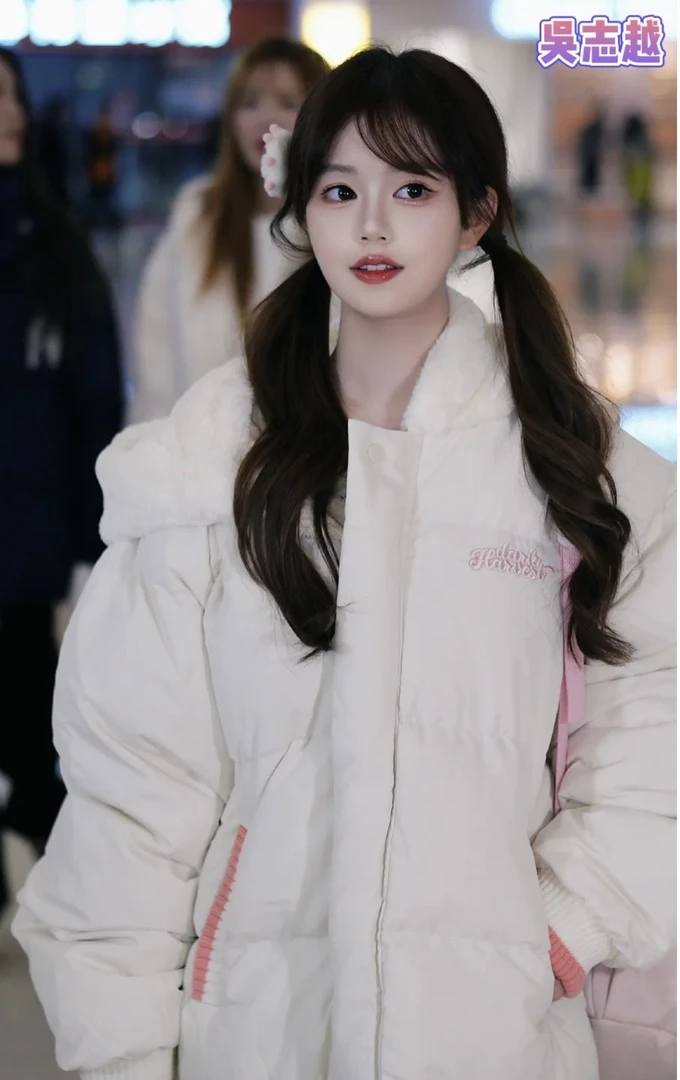 超厚兔子毛领刺绣棉服800克充棉定制螺纹棉服6095