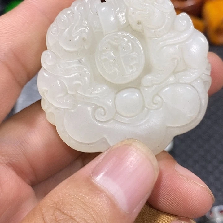 吊坠滴血莲花菩提