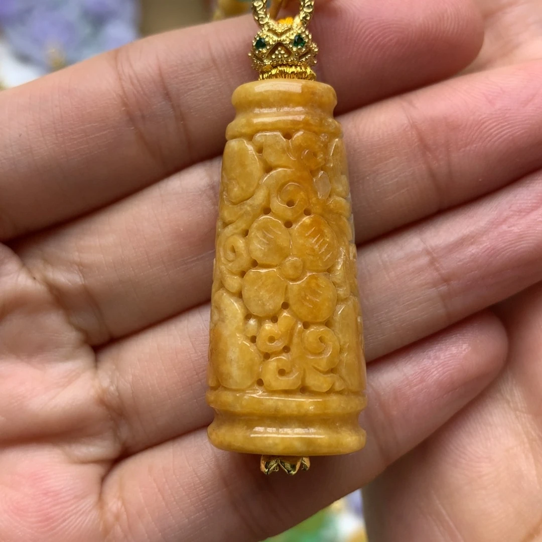 翡翠颈饰未镶嵌E****恋翡翠