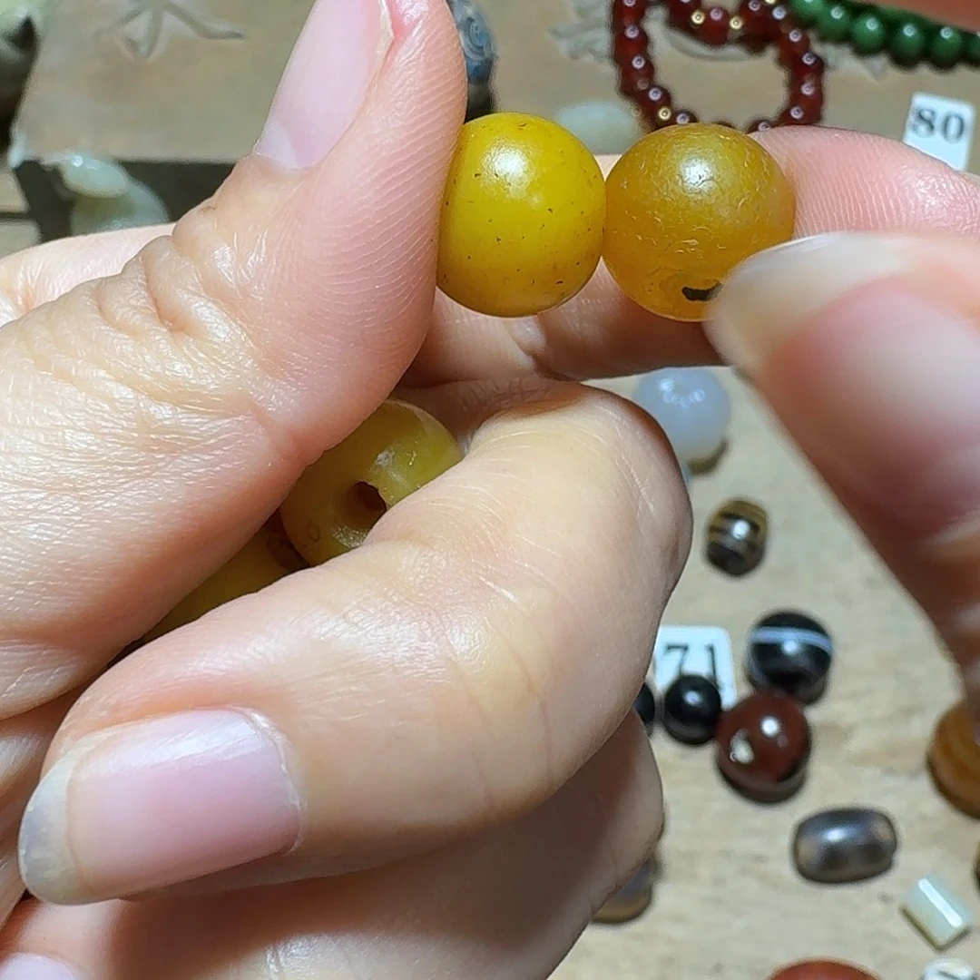 似***年玛瑙/玉髓未镶嵌车挂