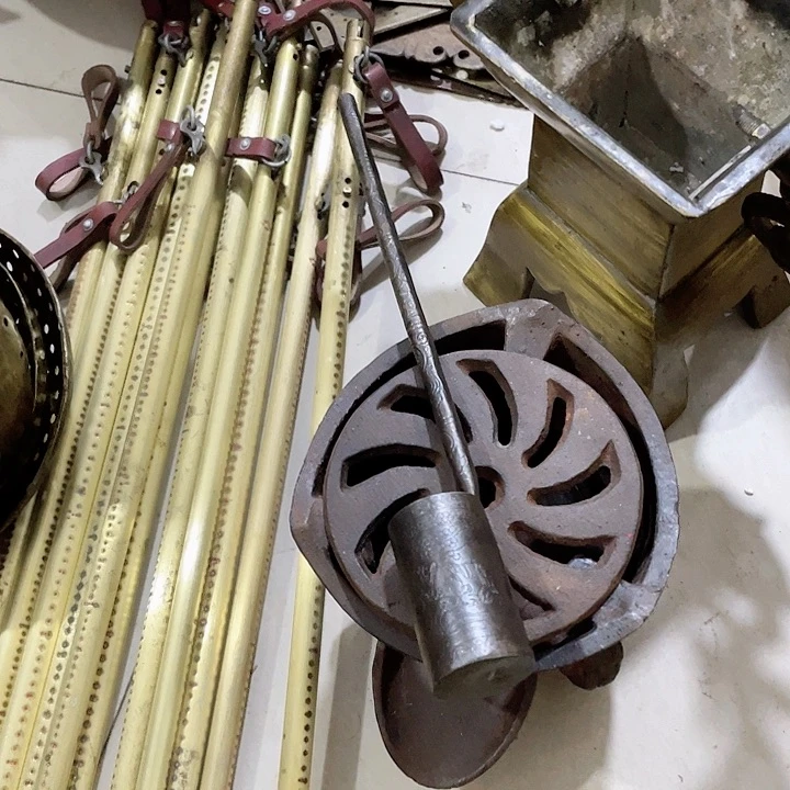 老式铜古朴典雅的风格