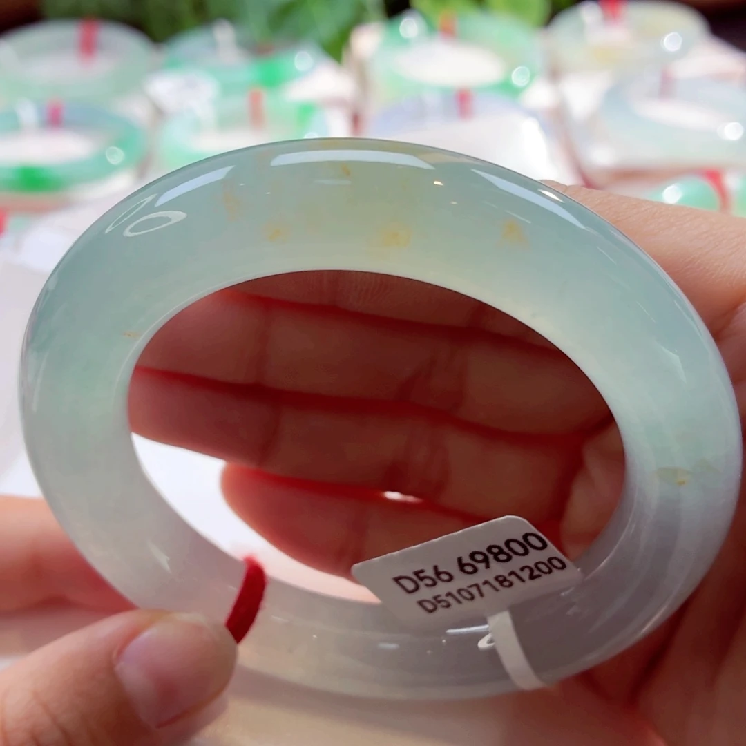 翡翠未镶嵌手镯（圆镯）蓝底桂花糕68-31