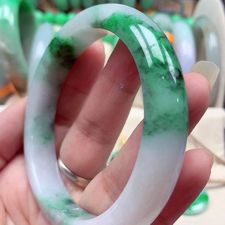 未镶嵌手镯翡翠翡翠