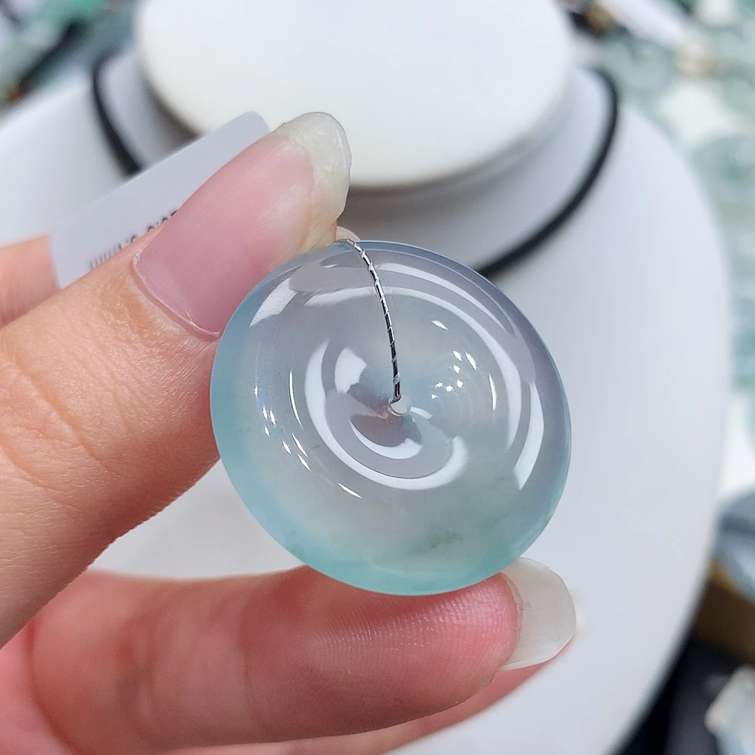 翡翠未镶嵌胸饰翡翠71，26/5.1