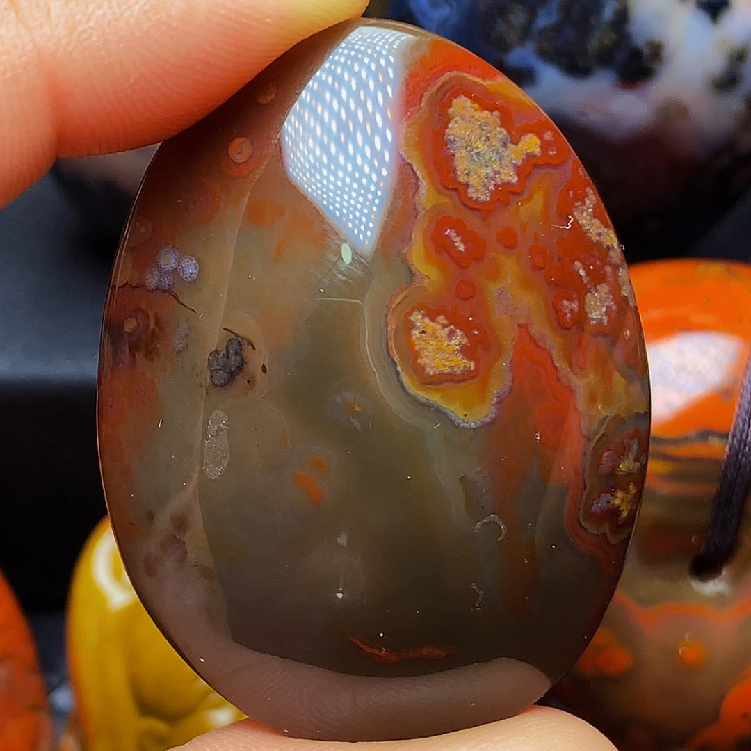 未镶嵌颈饰玛瑙/玉髓71