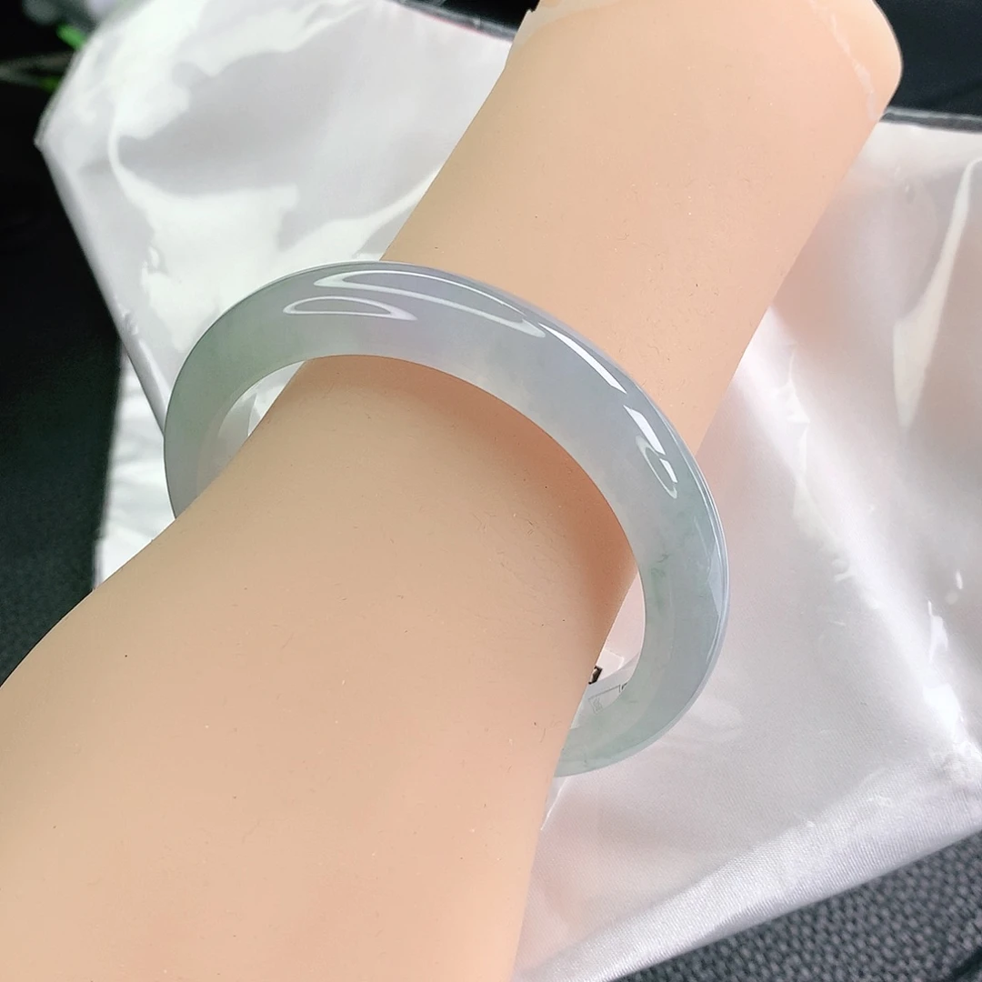 未镶嵌手镯翡翠56圈