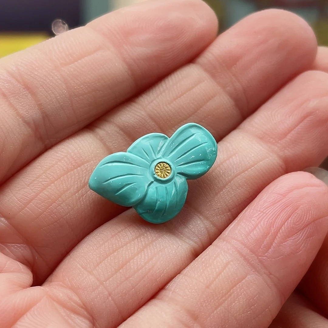 绿松石颈饰未镶嵌