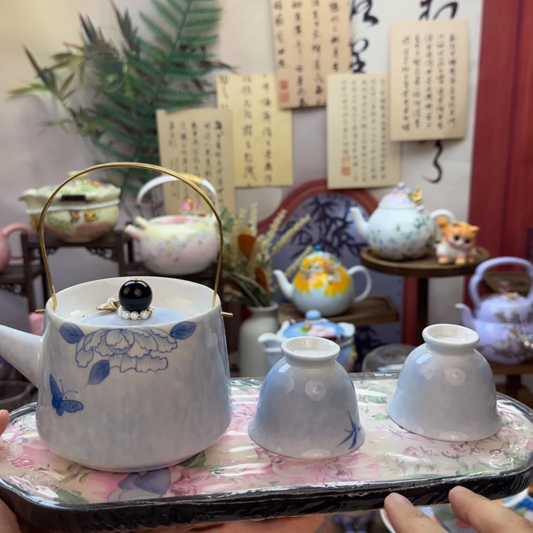 孤品茶具就一件，拼手速去拍