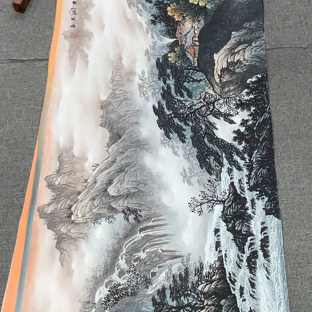 国画国画作品多次入选国内外展出