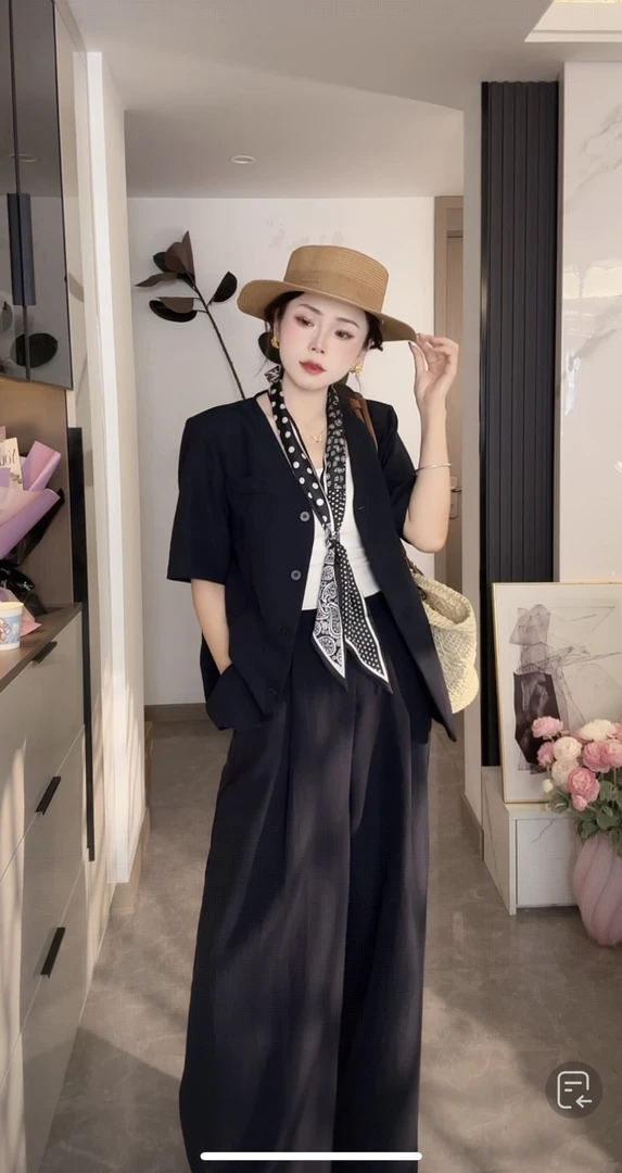 藏青色亚麻V领西装+阔腿裤两件套女高级感短袖通勤套装