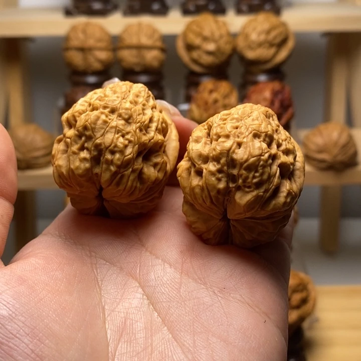 吊坠文玩核桃太古金蟾Y08