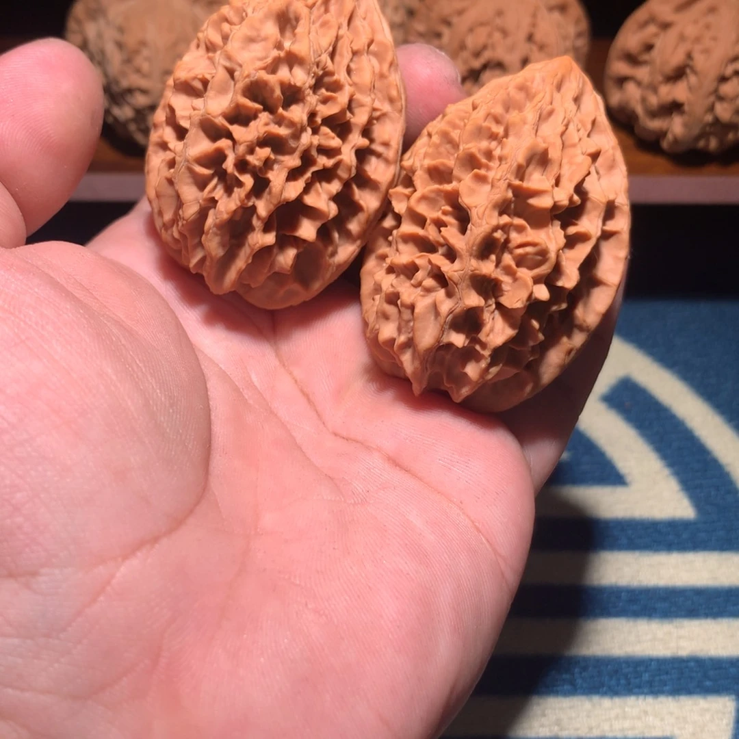 末***名文玩核桃吊坠老鼠